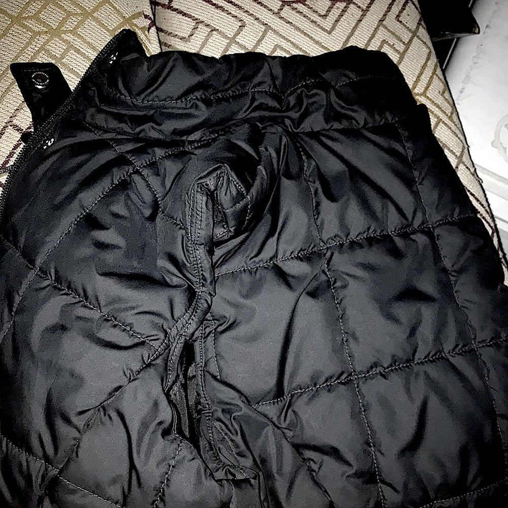 Black waterproof vest!